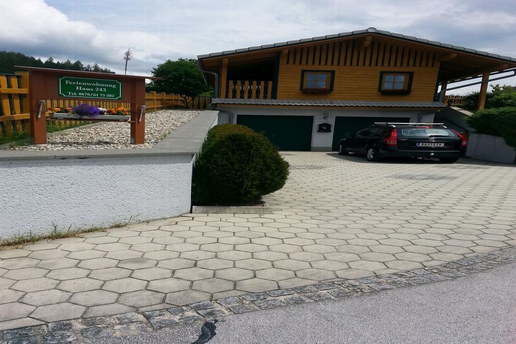 Ferienwohnung Rita Бад Митерндорф Екстериор снимка